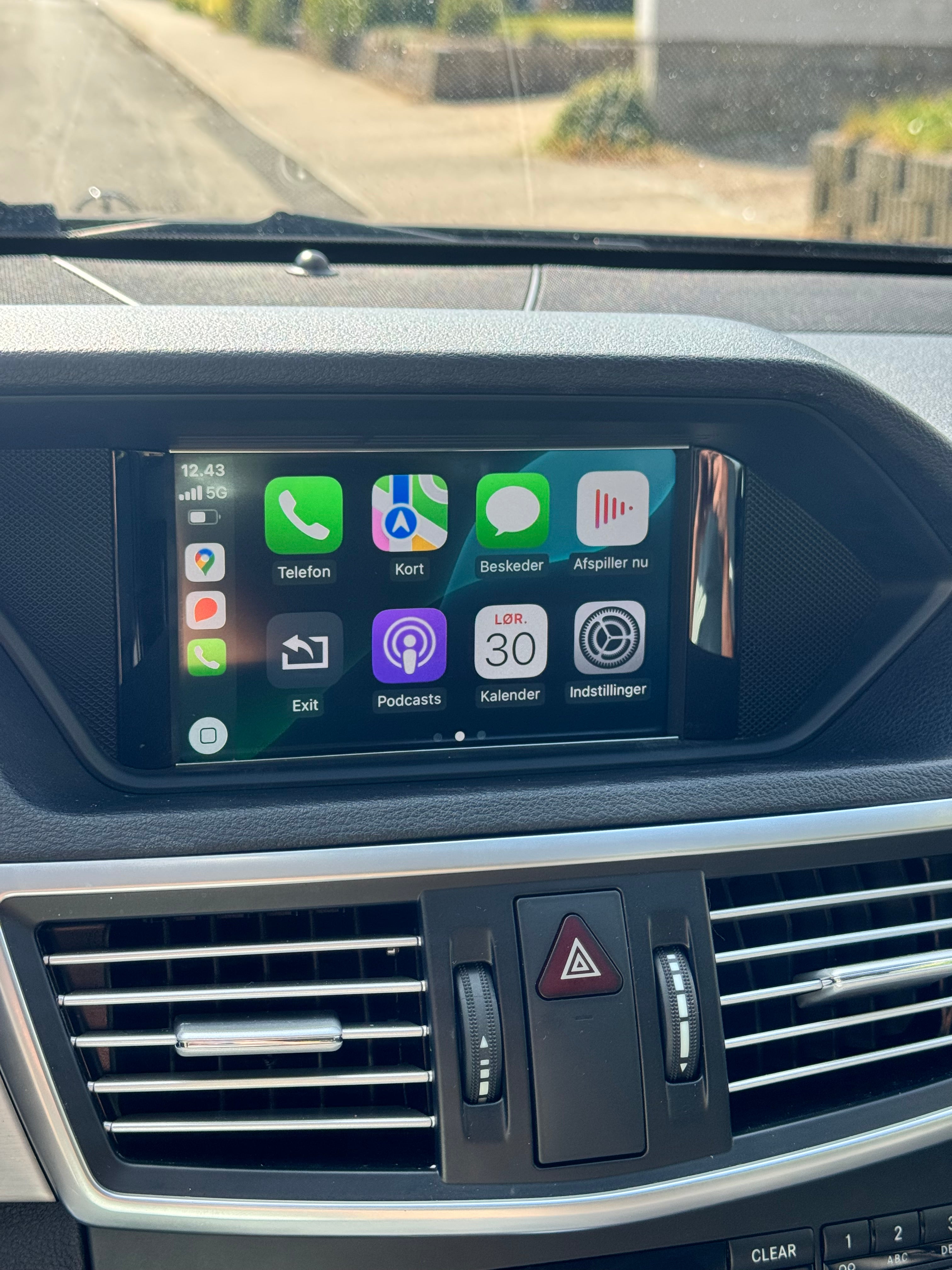 Mercedes Smartboks / Apple CarPlay/Android Auto trådløs