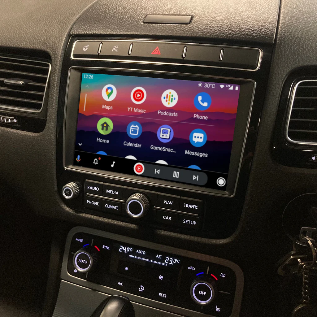 VW Touareg Apple CarPlay & Android Auto